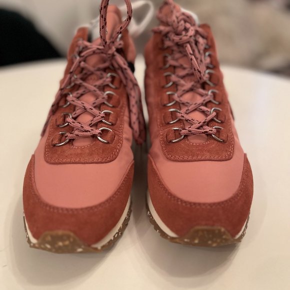 - NWT rag & bone Pink Retro Hiker Sneaker - used - Picture 3 of 9